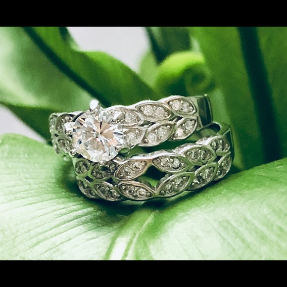 Sterling silver White Topaz Rings - Picture 8 of 8